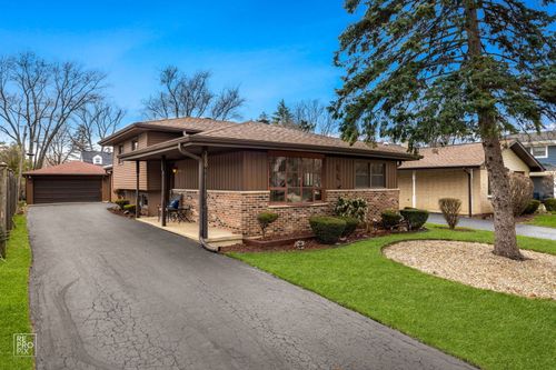 5890 Alabama Ave, Clarendon Hills, IL, 60514-1722 | Card Image