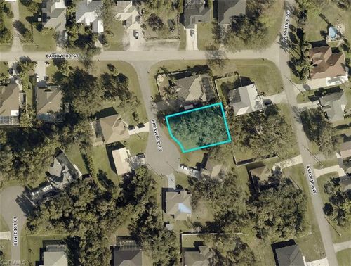 6121 Barkwood Ct, Fort Myers, FL, 33905-8651 | Card Image