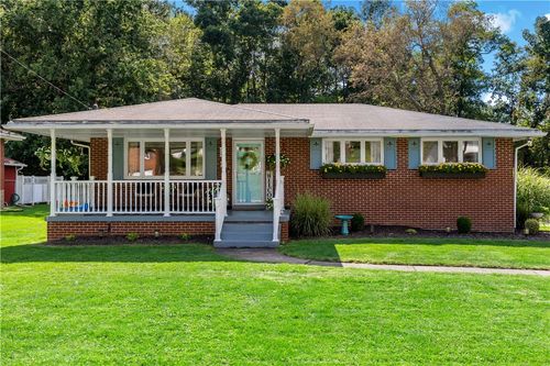 21 Cario Dr, Washington, PA, 15301-6305 | Card Image