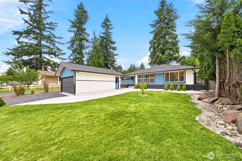 19912 Dayton Ave N, Shoreline, WA, 98133-3419 | Card Image