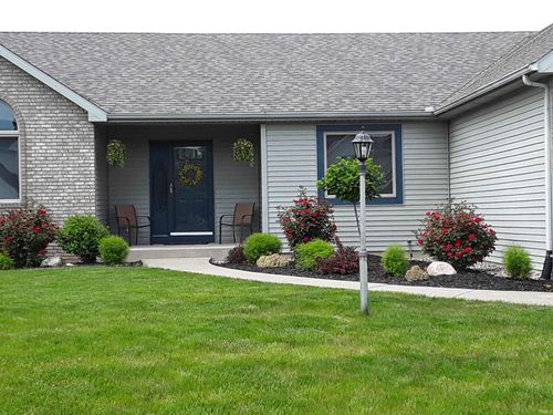 10204 Lake Sebago Drive, Fort Wayne, IN, 46804 | Card Image