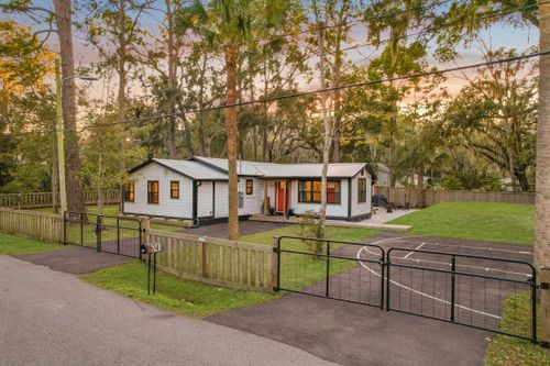 2741 Usina St, St Augustine, FL, 32084-0923 | Card Image