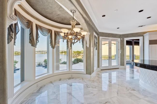 BREAKFAST ROOM | Image 18