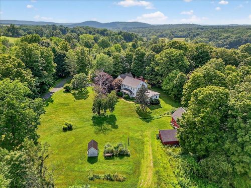 121 Valley Farm Rd, Millbrook, NY, 12545-5310 | Card Image