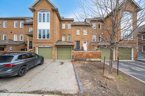 6-12 Larissa Crt, Vaughan, ON, L6A2K8 | Card Image