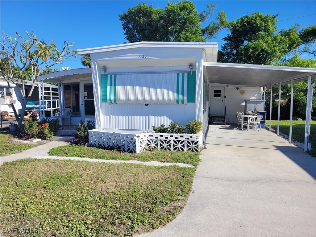 Lantern Ln, North Fort Myers, FL 33917