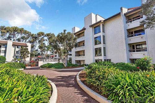 unit-104-5745 Friars Rd, San Diego, CA, 92110-1827 | Card Image