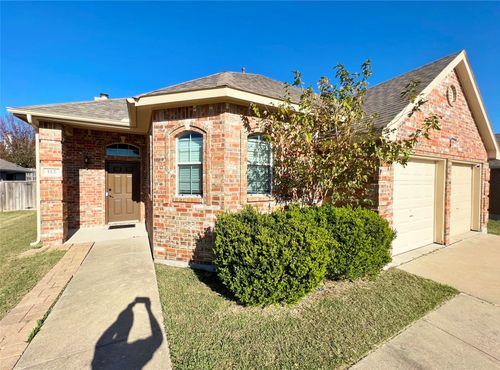 112 Walnut Ln, Rockwall, TX, 75032-4623 | Card Image