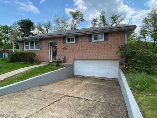 219 Sarah Blvd, Toronto, OH, 43964-4011 | Card Image