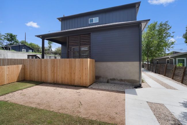 B - 5304 Samuel Huston Ave, House other with 2 bedrooms, 3 bathrooms and null parking in Austin TX | Image 24