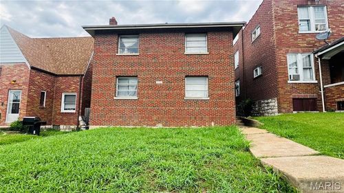 3941 Dunnica Ave, Saint Louis, MO, 63116-3507 | Card Image