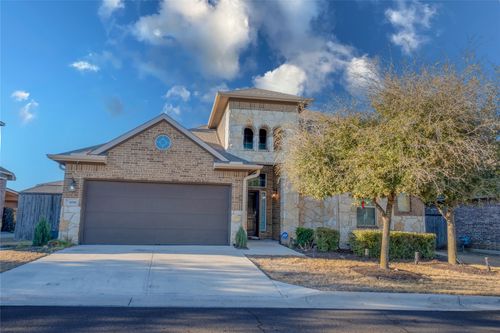 1016 Teravista Xing, Georgetown, TX, 78626-7714 | Card Image