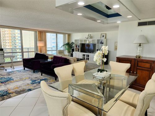 apt-1001n-2751 S Ocean Dr, Hollywood, FL, 33019-2736 | Card Image