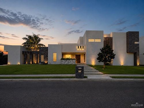 1017 Red River Street, Mission, TX, 78572 | Card Image