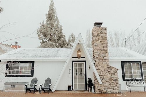1029 W Aeroplane Blvd, Big Bear City, CA, 92314-9684 | Card Image