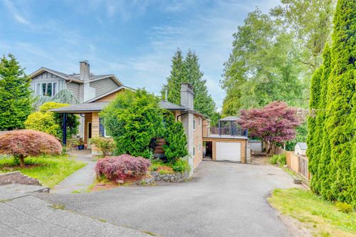 19997 50 Ave, Langley, BC, V3A6P8 | Card Image