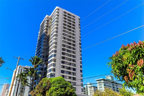 apt-1606-2724 Kahoaloha Ln, Honolulu, HI, 96826-3347 | Card Image