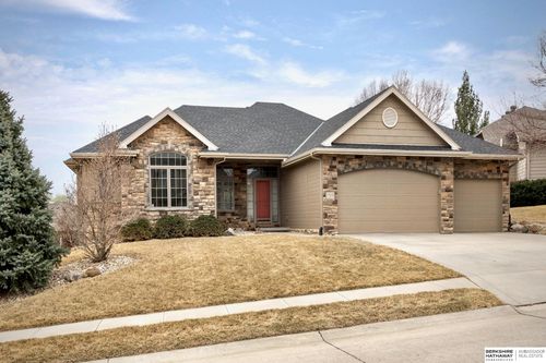 17013 Corby St, Omaha, NE, 68116-2214 | Card Image