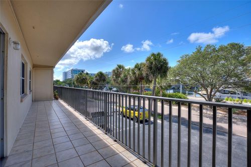 apt-10-3753 46th Ave S, ST PETERSBURG, FL, 33711-4460 | Card Image