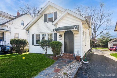 1427 Myrtle Ave, Plainfield, NJ, 07063-1029 | Card Image
