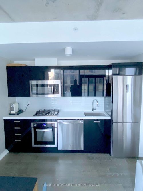 605-11 Charlotte St, Toronto, ON, M5V0M6 | Card Image