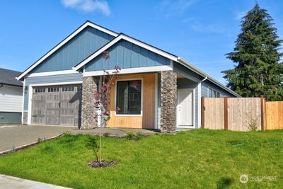 2114 Hawks View Lane, House other with 3 bedrooms, 2 bathrooms and 2 parking in Winlock WA | Image 1