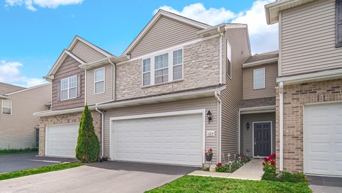 11214 Putnam Dr, Crown Point, IN, 46307 | Card Image