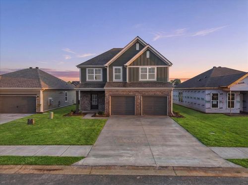 9165 Woodgate Cir, Alvaton, KY, 42122-7810 | Card Image