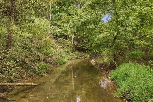 933 Harsh Ln, Castalian Springs, TN, 37031 | Card Image