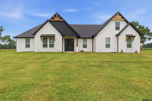 745 County Road 3240, Mount Pleasant, TX, 75455 | Card Image