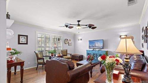 apt-202-165 W Rampart Dr, San Antonio, TX, 78216-6762 | Card Image