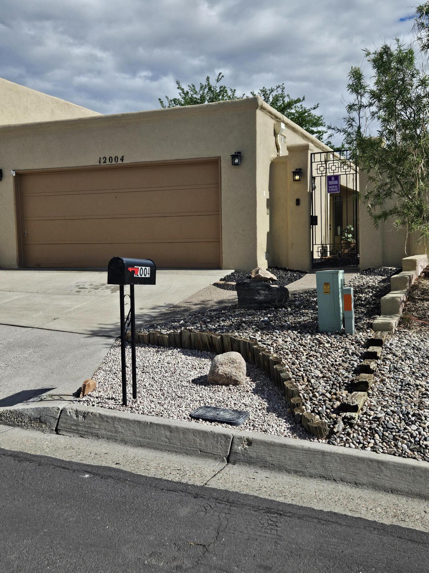 Calle Zagal , Albuquerque, NM 87111