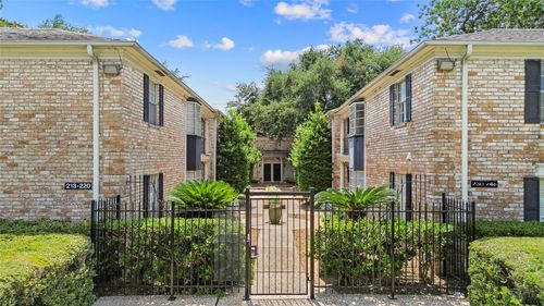 apt-216-7900 Westheimer Rd, Houston, TX, 77063-3073 | Card Image