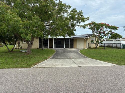 160 Deerfield Ave Ne, PORT CHARLOTTE, FL, 33952-8113 | Card Image