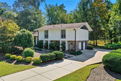 3572 High Green Dr, Marietta, GA, 30068-2526 | Card Image