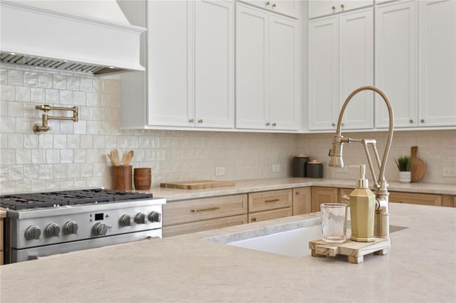1739 1/2 Bayou Grande Blvd Ne, House other with 4 bedrooms, 4 bathrooms and null parking in St Petersburg FL | Image 36