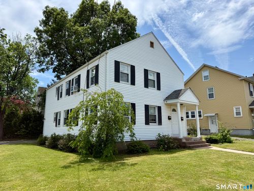 124 W Center Street, Manchester, CT, 06040 | Card Image