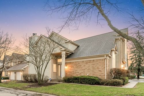 141 Manchester Ct, Buffalo Grove, IL, 60089-6706 | Card Image