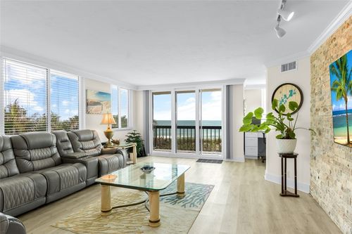 2a-5790 Highway A1a, Vero Beach, FL, 32963 | Card Image