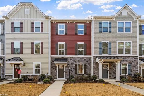 1707 Foremast Loop, Chesapeake, VA, 23323-2033 | Card Image