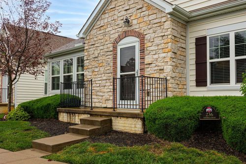 46-236 Sandrala Dr, Reynoldsburg, OH, 43068-5687 | Card Image