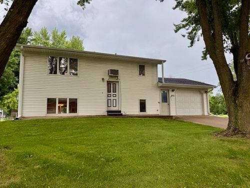 305 2nd Ct Se, Grand Meadow, MN, 55936-1401 | Card Image