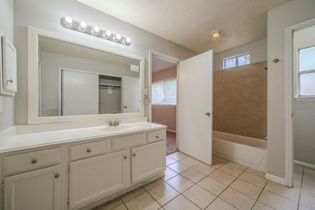4011 Monteith Dr, House other with 3 bedrooms, 2 bathrooms and 2 parking in Spring TX | Image 15