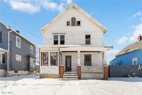 2910 Caroline Ave, Lorain, OH, 44055-1351 | Card Image