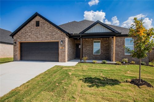 108 White Oak St, Gentry, AR, 72734-4003 | Card Image