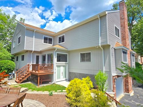 166-166 Arrowhead Cir, Ashland, MA, 01721-3905 | Card Image