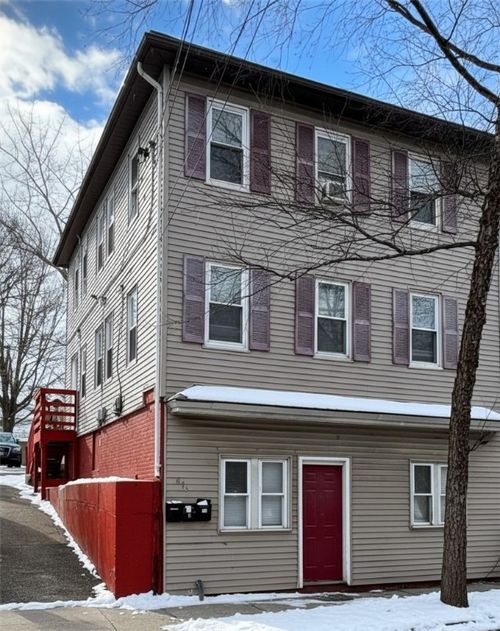 876 Douglas Ave, Providence, RI, 02908-1566 | Card Image