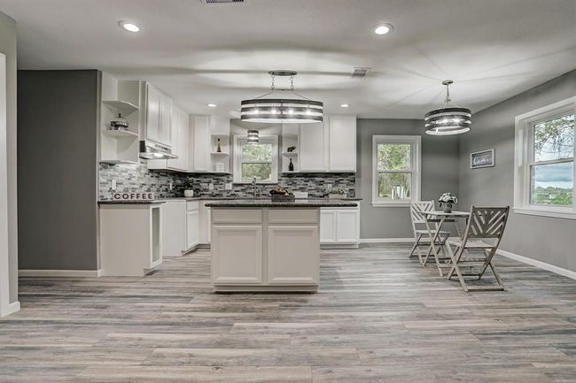 3889 County Road 155, House other with 3 bedrooms, 3 bathrooms and 2 parking in Alvin TX | Image 10