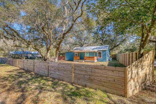 5324 Cathy St, Milton, FL, 32583-5394 | Card Image