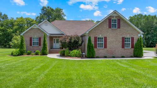 621 Big Oak Dr, Manchester, TN, 37355-7807 | Card Image
